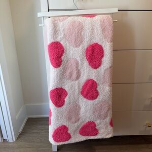 Cupcakes & Cashmere Pink and Cream Heart Patterned Blanket